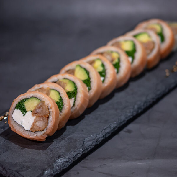 Sake roll   Camarón Furay